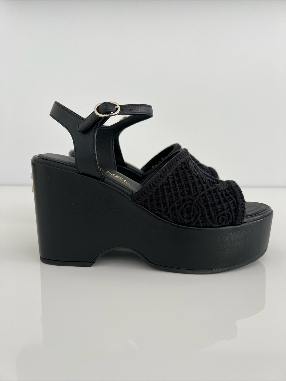 CHANEL 25P BLACK WEDGE SANDALS SIZE FR 38 / US 8 NIB! - Picture 10 of 17